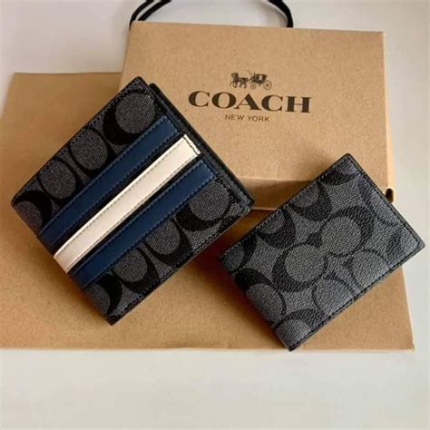 how to authenticate coach wallet